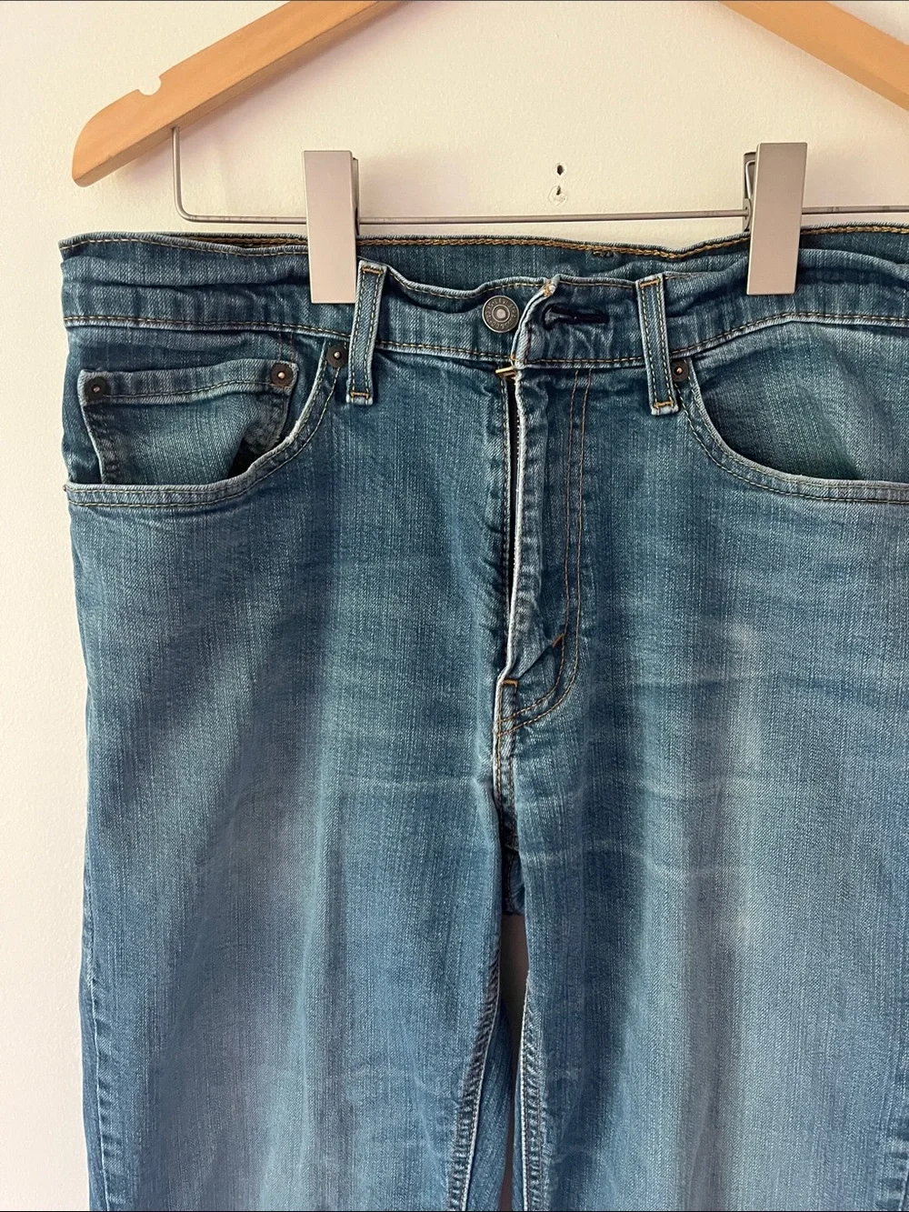 Classic Men's Levi’s 541 Blue Denim Jeans W 34 L 34